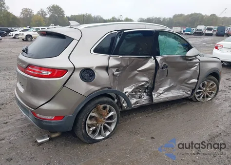 2019 Lincoln Mkc Select z USA, uszkodzony, nr VIN 5LMCJ2D98KUL06348